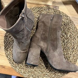 Forever 21 suede boots